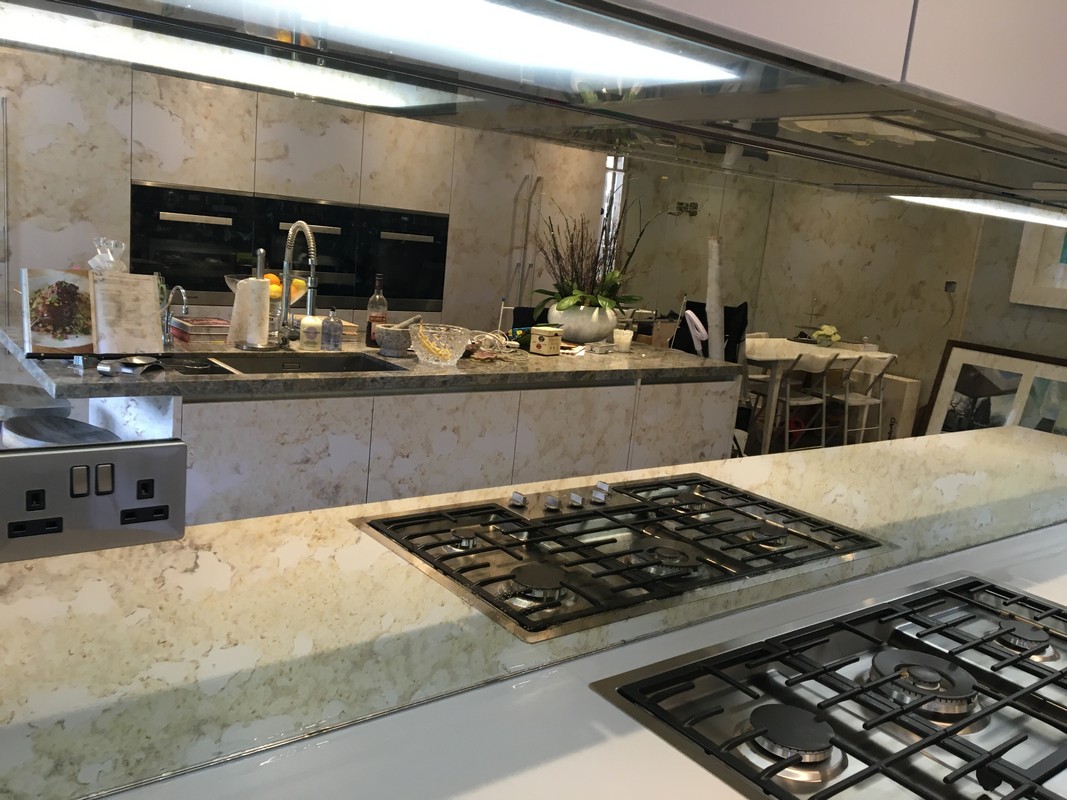 Mirror glass splashback in Wallington luxury kitchen